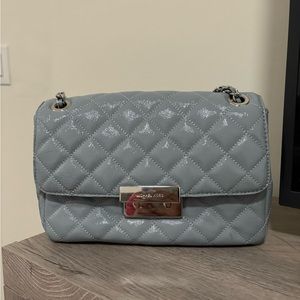 Michael Kors medium purse, Never been used, matching wallet